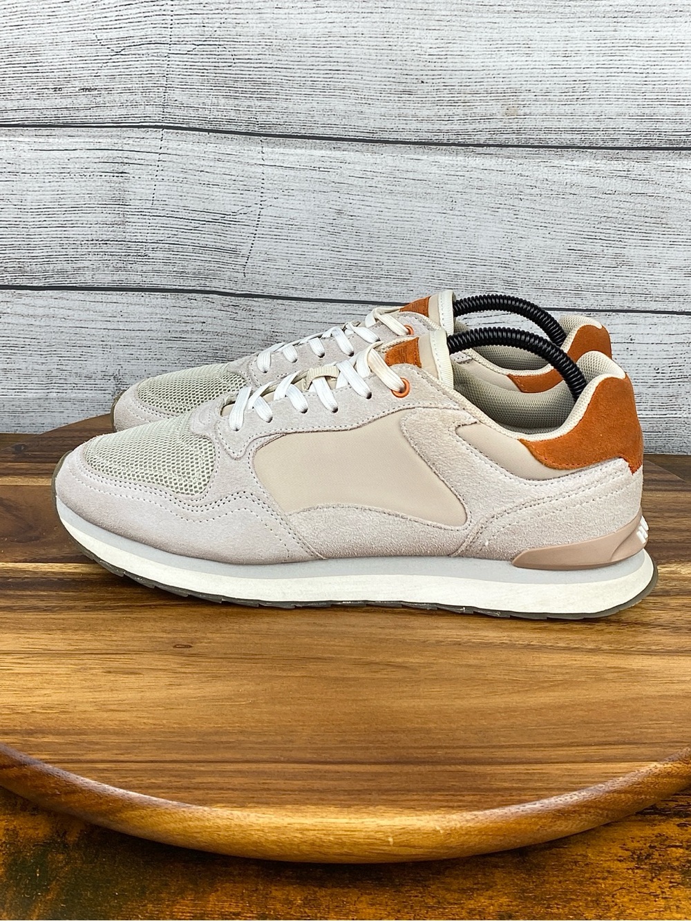 The Hoff Brand Louisville Low Beige Suede Textile Casual Shoes Women’s Size 10